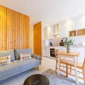 alcantara-charm-apartments.hotels-lisbon-portugal.com/